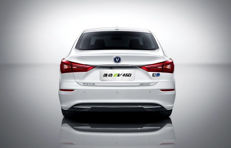  ChangAn Eado EV460 2018 года  (фото 11 из 12)